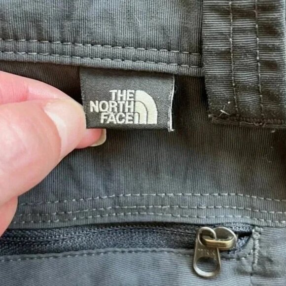 The North Face Paramount Active Cargo Shorts Size 34 Gray Nylon Hiking 9" - Picture 6 of 9
